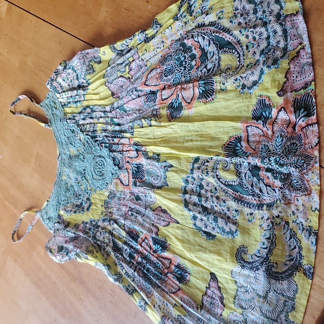 Magazine Brand Boho Camisole Top Size Medium